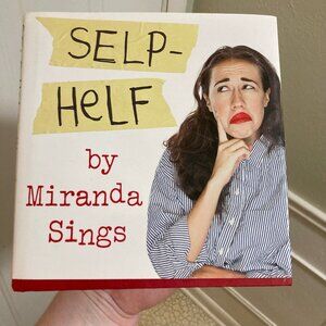 📖 YouTube Miranda Sings - Selp Help -  Colleen Ballinger Youtuber Book